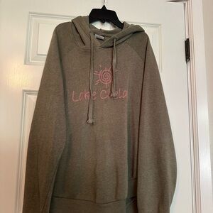 Lake Chelan Woman’s  Hoodie in Olive Green size xxl